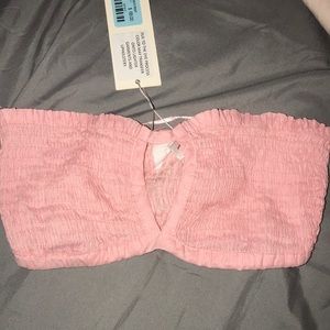 LF/ EMMA AND SAM PINK CROP TOP